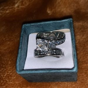 Wedding Ring Set